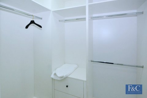 Apartment in Shoreline Apartments, Palm Jumeirah, Dubai 2 bedrooms, 147 sq.m. № 103825 - photo 6