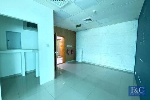Снять в аренду офис в Бизнес-Бэе, Дубай: 130м², № 103823 - фото 9