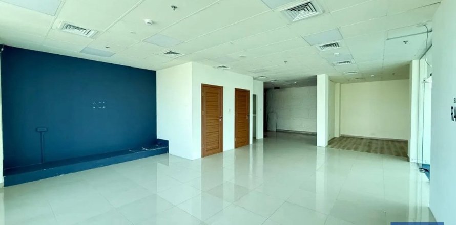 Офис в Бизнес-Бэе, Дубай, 130м², № 103823