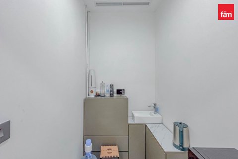 Shop in Business Bay, Dubai 78.3 sq.m. № 8605 - photo 10