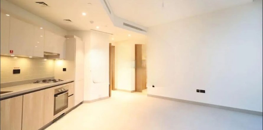 Appartement à Dubai, 2 chambres, 82 m², № 5808