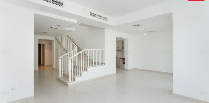 Townhouse in Reem, Dubai 3 bedrooms, 235.4 sq.m. № 24678