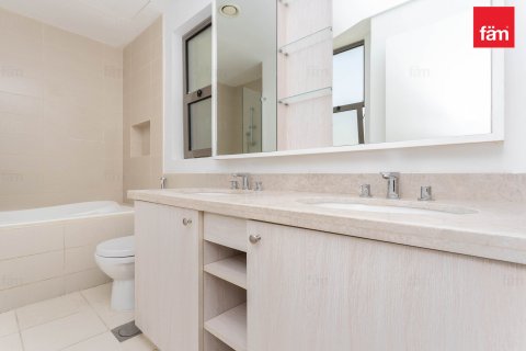 Townhouse in Reem, Dubai 3 bedrooms, 235.4 sq.m. № 24678 - photo 5