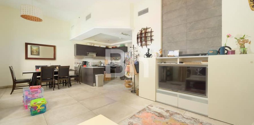 Apartment in Jumeirah Village Triangle, Dubai 2 bedrooms, 154 sq.m. № 24342
