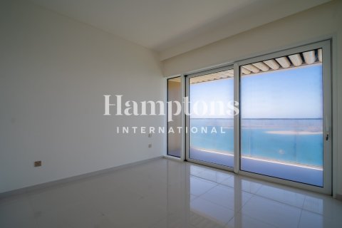 Apartment in Dubai Harbour, Dubai 2 bedrooms, 146.50803100 sq.m. № 63945 - photo 10