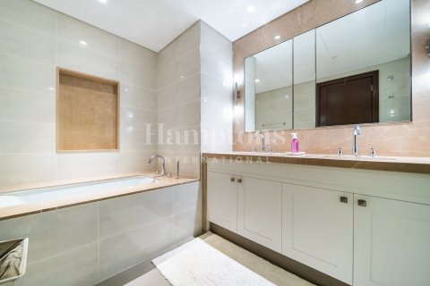 Снять в аренду квартиру в Даунтаун Дубай (Даунтаун Бурдж Дубай), Дубай: 2 спальни, 153.13015684м², № 63938 - фото 21