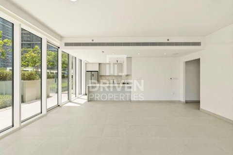 Apartamento en EMAAR Beachfront, Dubai Harbour, Dubai, 3 dormitorios, 204.94 m², № 128082 - foto 5