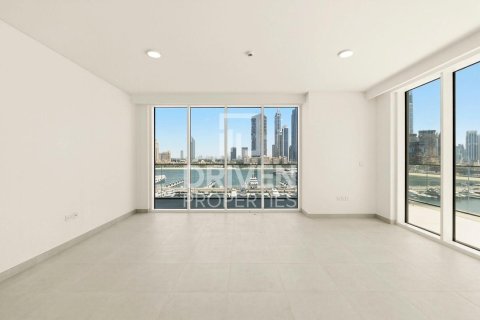 Apartamento en EMAAR Beachfront, Dubai Harbour, Dubai, 3 dormitorios, 204.94 m², № 128082 - foto 2