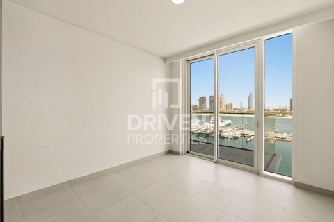 Apartamento en EMAAR Beachfront, Dubai Harbour, Dubai, 3 dormitorios, 204.94 m², № 128082 - foto 9