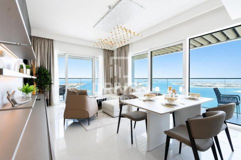 Apartment in EMAAR Beachfront, Dubai Harbour, Dubai 2 bedrooms, 130.06 sq.m. № 128080