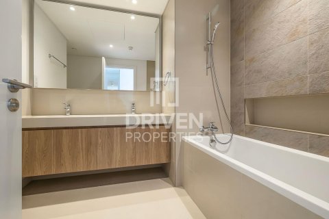 Apartment in Downtown Views II, Downtown Dubai (Downtown Burj Dubai), Dubai 2 bedrooms, 107 sq.m. № 65414 - photo 9