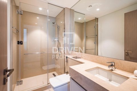 Apartamento en Opera District, Downtown Dubai (Downtown Burj Dubai), Dubai, 3 dormitorios, 140.19 m², № 127919 - foto 16