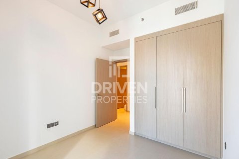 Apartamento en Opera District, Downtown Dubai (Downtown Burj Dubai), Dubai, 3 dormitorios, 140.19 m², № 127919 - foto 7
