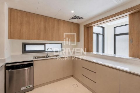 Villa à The Pulse, Dubai South (Dubai World Central), Dubai, 4 chambres, 343.18 m², № 127921 - photo 2