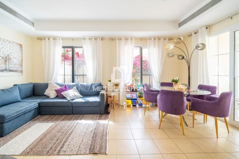 Maison de ville à Arabian Ranches, Dubai, 2 chambres, 242 m², № 15211 - photo 4