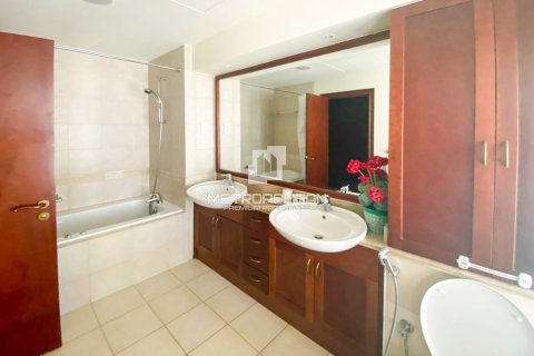Appartement à Emaar 6 Towers, Dubai Marina, Dubai, 3 chambres, 397 m², № 15221 - photo 8