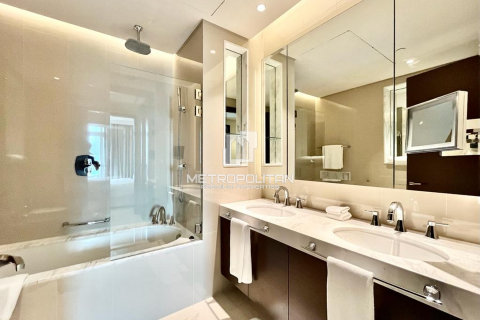 Снять в аренду квартиру в The Address Residence Fountain Views, Даунтаун Дубай (Даунтаун Бурдж Дубай), Дубай: 1 спальня, 78м², № 15047 - фото 12