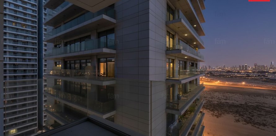 Appartement à Dubai, 2 chambres, 144 m², № 71782