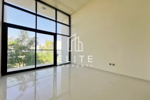 Villa en Dubai, 6 dormitorios, № 69821 - foto 8