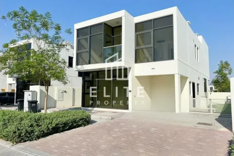 Villa en Dubai, 6 dormitorios, № 69821 - foto 1