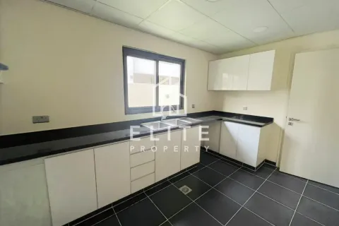 Villa en Dubai, 6 dormitorios, № 69821 - foto 14