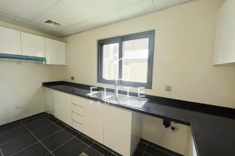 Villa en Dubai, 6 dormitorios, № 69821 - foto 15