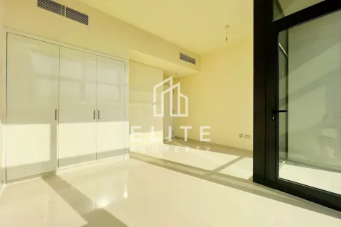 Villa en Dubai, 6 dormitorios, № 69821 - foto 12