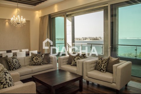 شقة في The Crescent, نخلة جميرا, دبي 2 غرف نوم, 216 م² رقم 113719 - صورة 2