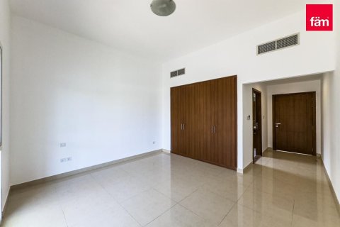 Villa in Dubai 5 bedrooms, 726.7 sq.m. № 84707 - photo 17