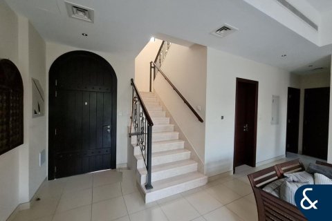 Купить виллу в Риме, Дубай: 3 спальни, 203м², № 75888 - фото 4