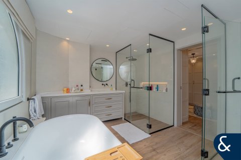 Villa en Green Community West, Green Community, Dubai, 5 dormitorios, 577 m², № 75880 - foto 20