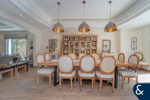 Villa en Green Community West, Green Community, Dubai, 5 dormitorios, 577 m², № 75880 - foto 8