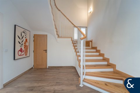 Villa en Green Community West, Green Community, Dubai, 5 dormitorios, 577 m², № 75880 - foto 15