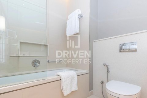 Apartment in Vida Residence Downtown, Downtown Dubai (Downtown Burj Dubai), Dubai 1 bedroom, 69.86 sq.m. № 128244 - photo 14