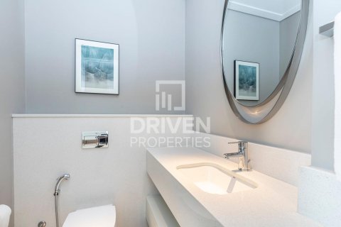 Apartment in Vida Residence Downtown, Downtown Dubai (Downtown Burj Dubai), Dubai 1 bedroom, 69.86 sq.m. № 128244 - photo 11