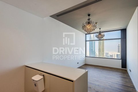 Apartment in DIFC, Dubai 2 bedrooms, 170.57 sq.m. № 128246 - photo 11