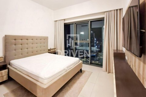 Apartamento en Burj Royale, Downtown Dubai (Downtown Burj Dubai), Dubai, 3 dormitorios, 122.35 m², № 128234 - foto 6
