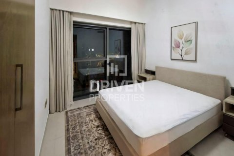 Apartamento en Burj Royale, Downtown Dubai (Downtown Burj Dubai), Dubai, 3 dormitorios, 122.35 m², № 128234 - foto 5