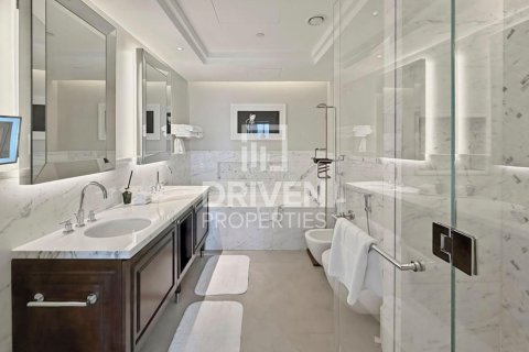 Apartamento en Downtown Dubai (Downtown Burj Dubai), Dubai, 2 dormitorios, 162.67 m², № 128245 - foto 16