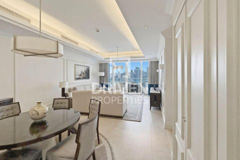 Apartamento en Downtown Dubai (Downtown Burj Dubai), Dubai, 2 dormitorios, 162.67 m², № 128245 - foto 12