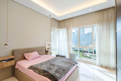 Apartamento en Business Bay, Dubai, 2 dormitorios, 123.75 m², № 128236 - foto 9