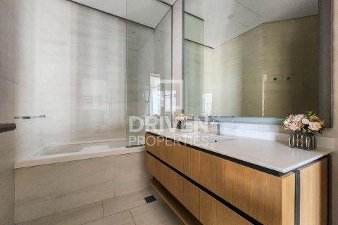 Dúplex en SLS Dubai Hotel & Residences, Business Bay, Dubai, 2 dormitorios, 172.99 m², № 128235 - foto 13