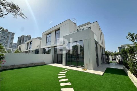 Снять в аренду таунхаус в Al Furjan, Дубай: 4 спальни, 336м², № 21865 - фото 1