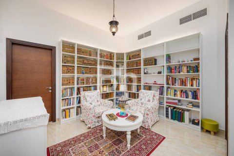 Villa à Jumeirah Village Circle, Dubai, 4 chambres, 325 m², № 21866 - photo 11