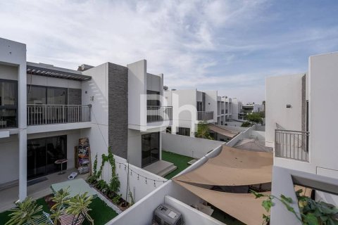 Maison de ville à DAMAC Hills (Akoya by DAMAC), Dubai, 3 chambres, 164 m², № 21843 - photo 8
