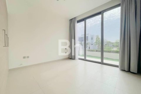 Снять в аренду виллу в Дубай Хилс Эстейт, Дубай: 4 спальни, 435м², № 21862 - фото 5