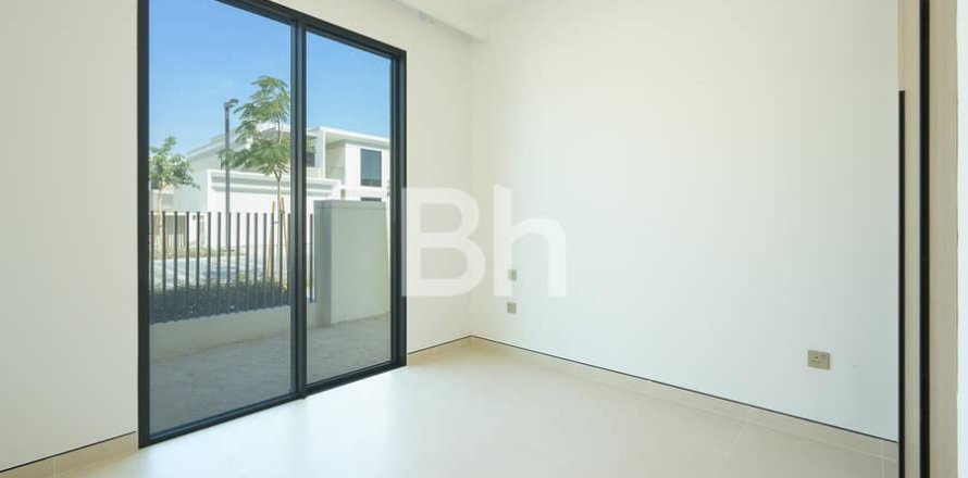 Villa à Tilal Al Ghaf, Dubai, 4 chambres, 377 m², № 21863
