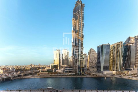 Apartment in Al Habtoor City, Business Bay, Dubai 1 bedroom, 97.46 sq.m. № 126924 - photo 10