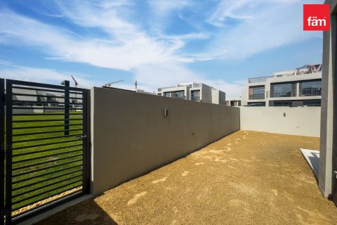 فيلا في دبي 4 غرف نوم, 306.3 م² رقم 60293 - صورة 24