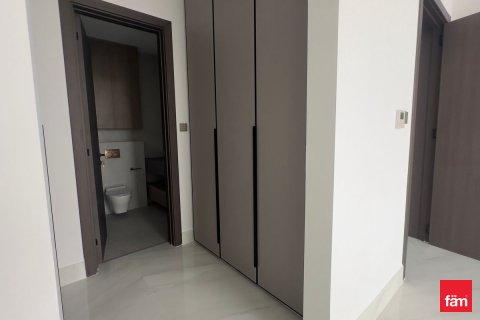 Villa en Dubai, 6 dormitorios, 464.8 m², № 93417 - foto 12